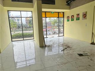 Cho thuê shop khối đế mặt sảnh the origami 60m² giá 28 triệu/tháng, hoàn thiện cơ bản