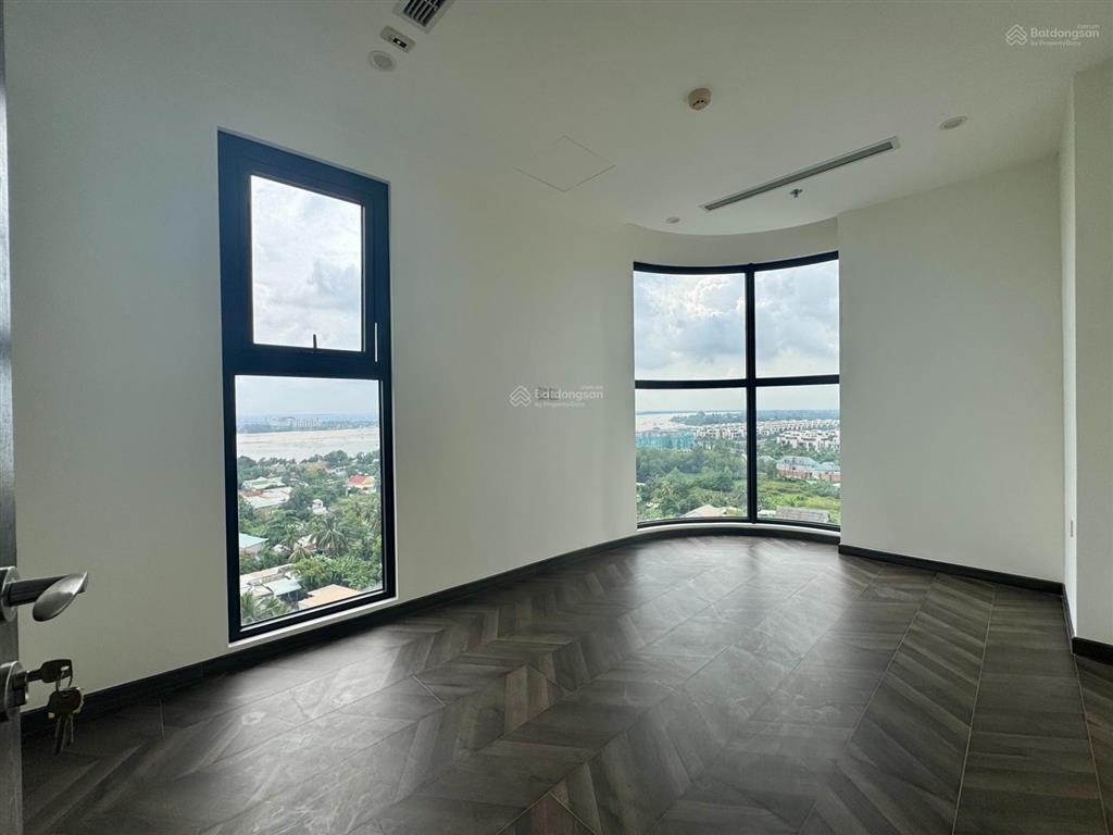Bán căn hộ chung cư the beverly  vinhomes grand park, view công viên, 8,6 tỷ 100m2, 3pn, đông nam