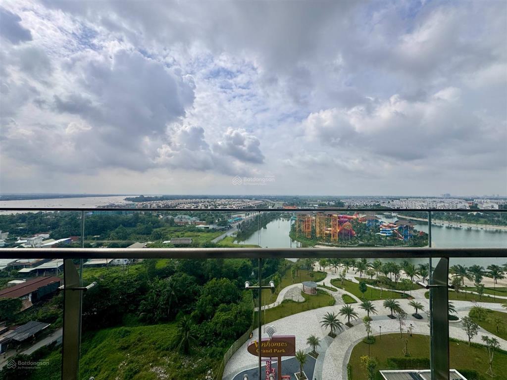 Bán căn hộ chung cư the beverly  vinhomes grand park, view công viên, 8,6 tỷ 100m2, 3pn, đông nam