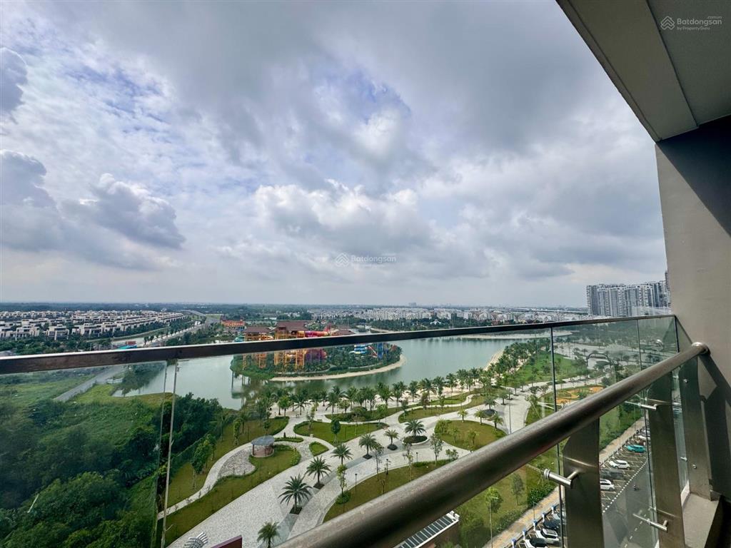 Bán căn hộ chung cư the beverly  vinhomes grand park, view công viên, 8,6 tỷ 100m2, 3pn, đông nam