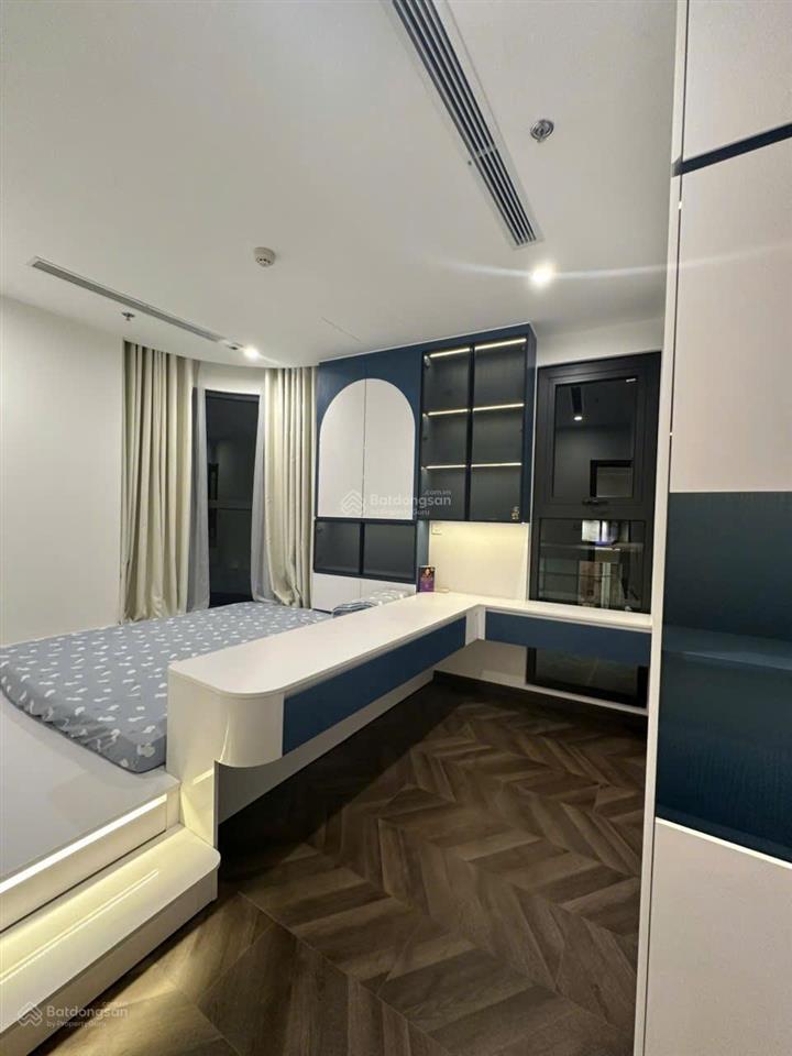 Chủ định cư, hạ giá bán lỗ 700 triệu căn 2pn2wc 80m2 view hồ bơi the beverly  vinhomes grand park