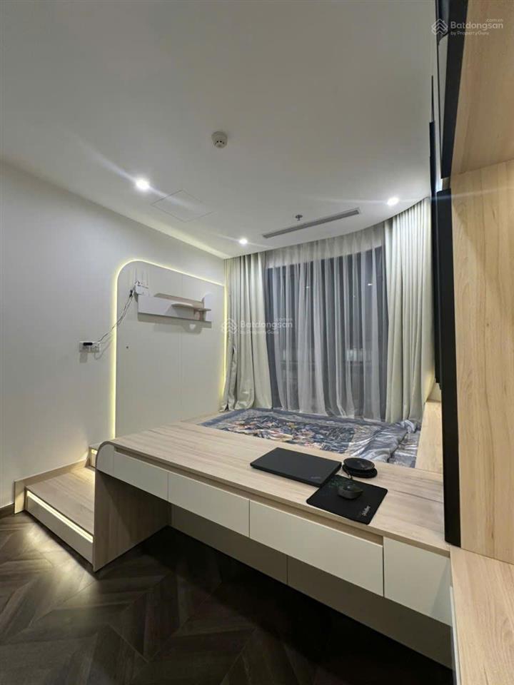 Chủ định cư, hạ giá bán lỗ 700 triệu căn 2pn2wc 80m2 view hồ bơi the beverly  vinhomes grand park