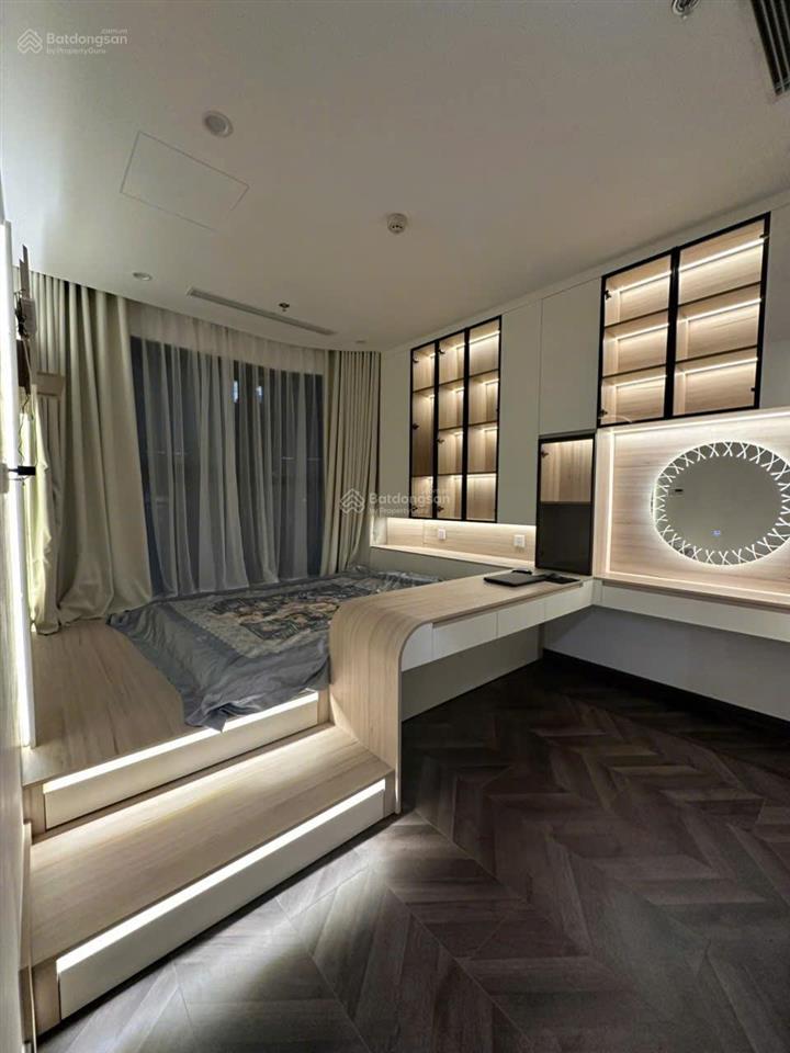 Chủ định cư, hạ giá bán lỗ 700 triệu căn 2pn2wc 80m2 view hồ bơi the beverly  vinhomes grand park
