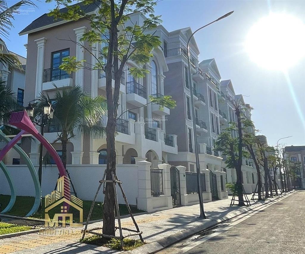 Cho thuê nhà phố vinhomes grand park, 28 triệu vnd, 84m2, 5 tầng, có thang máy