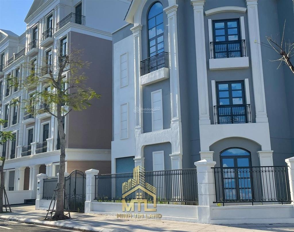 Cho thuê nhà phố vinhomes grand park, 28 triệu vnd, 84m2, 5 tầng, có thang máy
