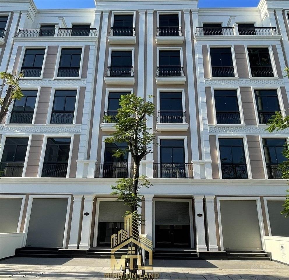 Cho thuê nhà phố vinhomes grand park, 28 triệu vnd, 84m2, 5 tầng, có thang máy