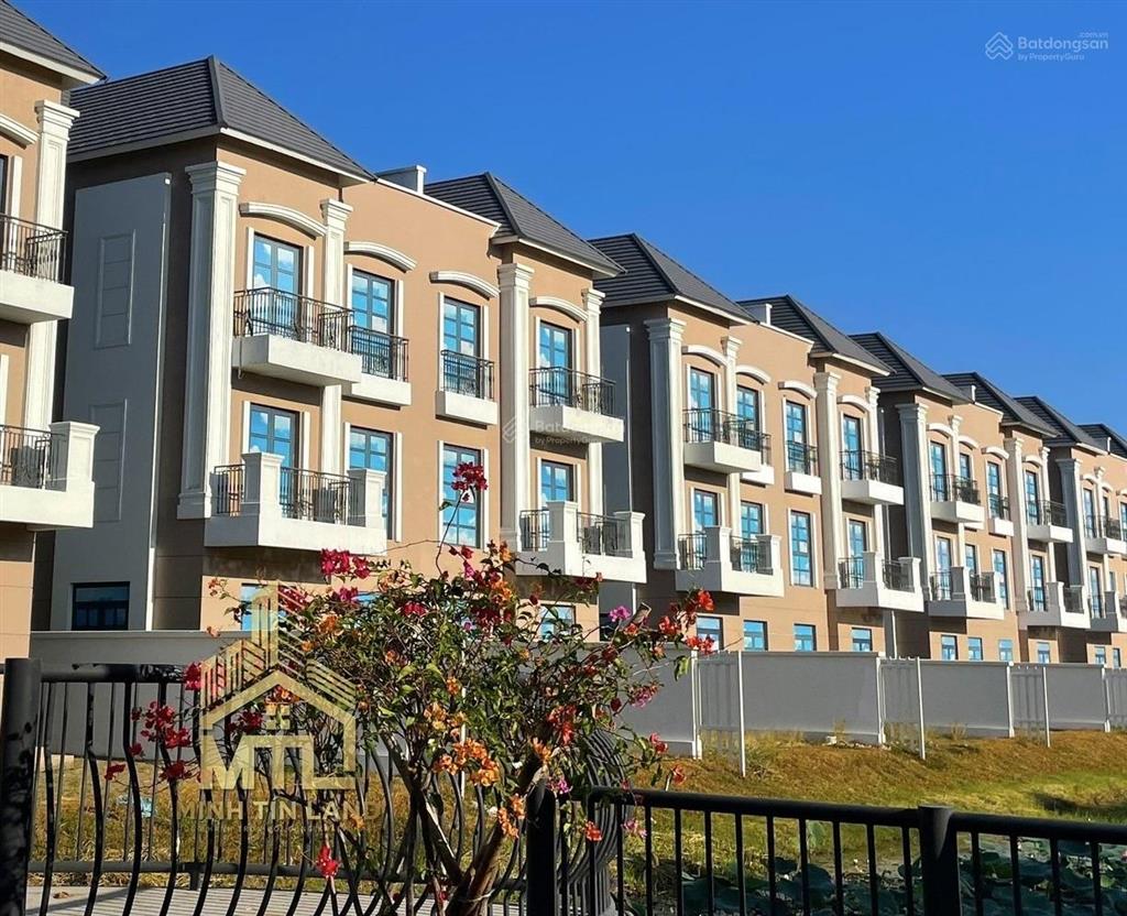 Cho thuê nhà phố vinhomes grand park, 28 triệu vnd, 84m2, 5 tầng, có thang máy