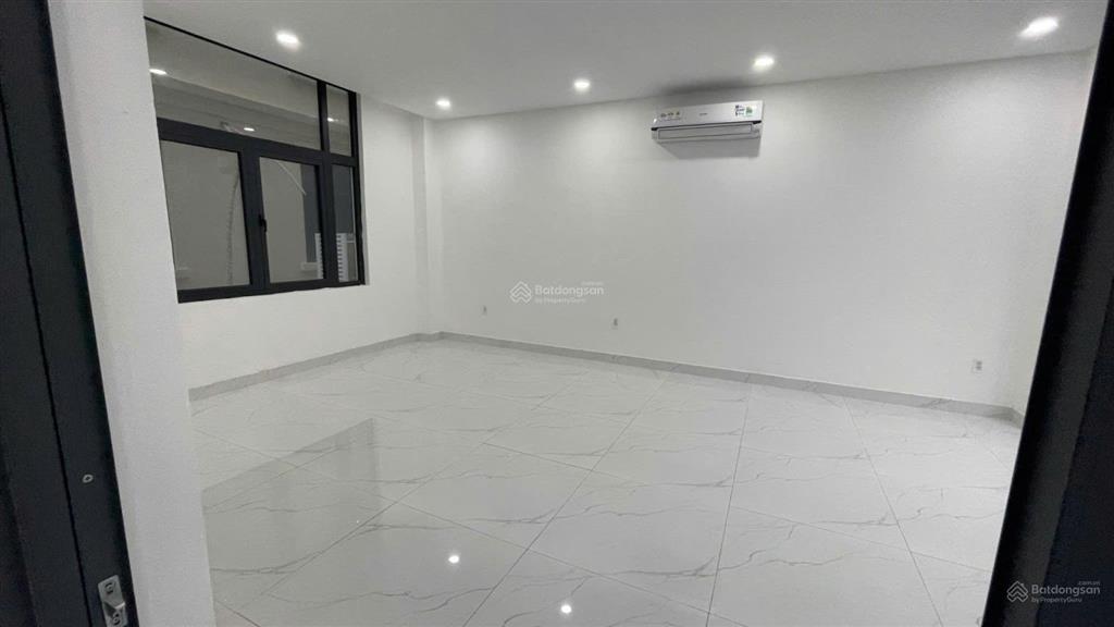 Bán nhà phố 5pn, 5wc tại the manhattan  vinhomes grand park, 16,5 tỷ, 84m2 giá cực chất chỉ với