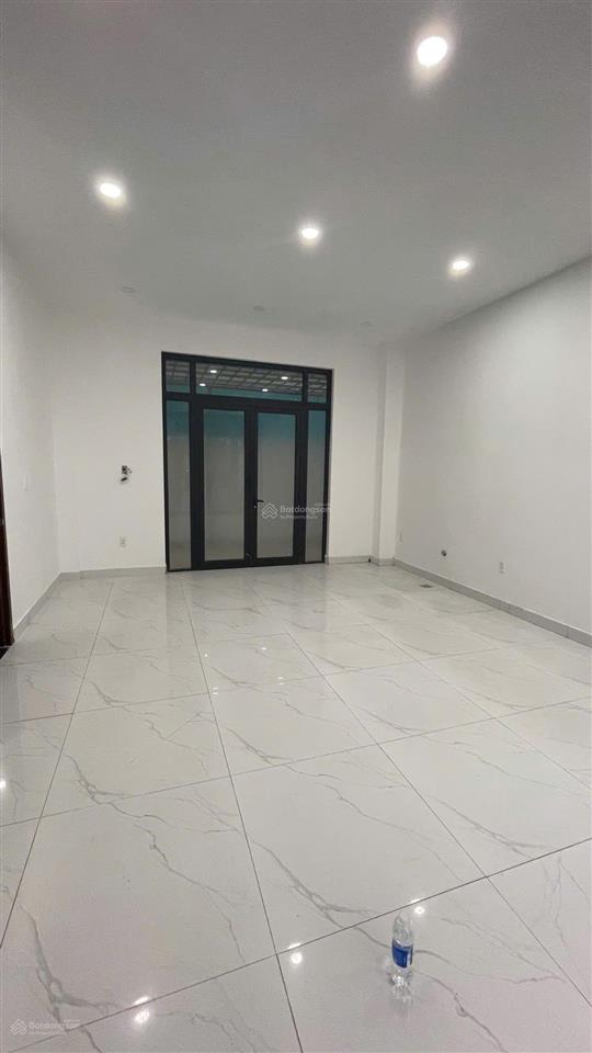 Bán nhà phố 5pn, 5wc tại the manhattan  vinhomes grand park, 16,5 tỷ, 84m2 giá cực chất chỉ với