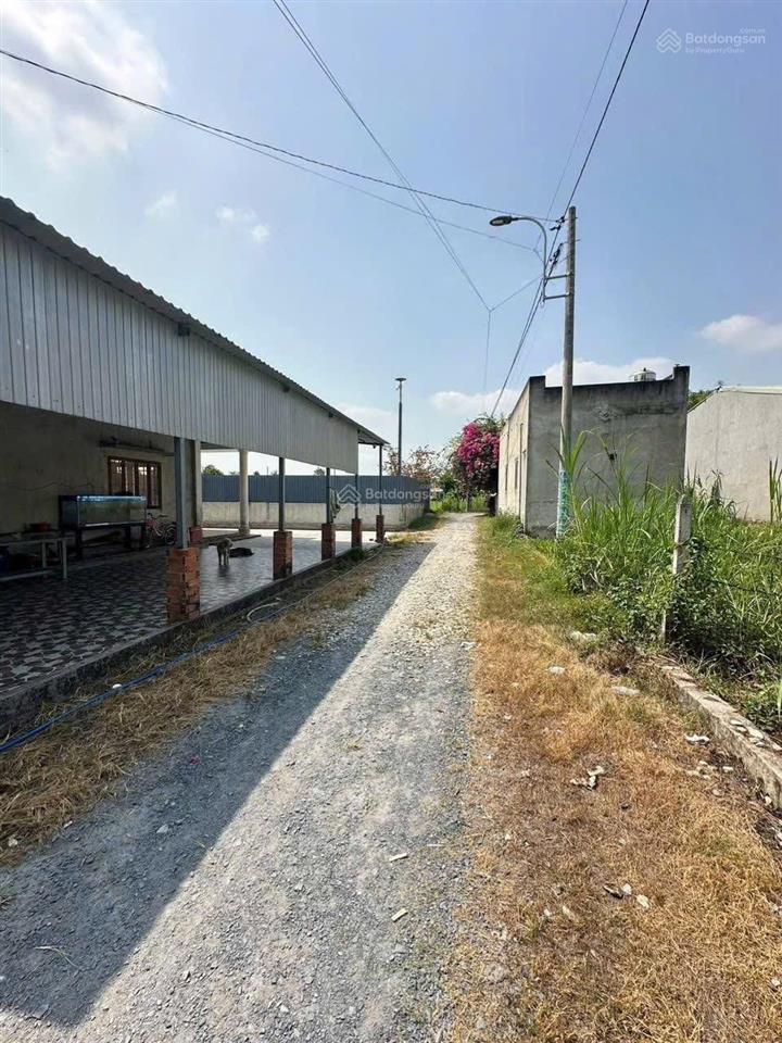Chính chủ bán nhanh lô đất thổ cư 110m2, giá 1,350 tỷ, oto vào tận nơi, shr