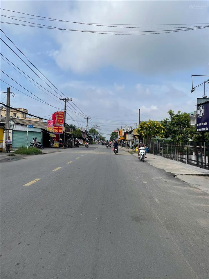 Chính chủ cần bán nhanh dãy phòng trọ 6 phòng 182m², giá 1,8 tỷ, shr, cách ql22 vào 200m