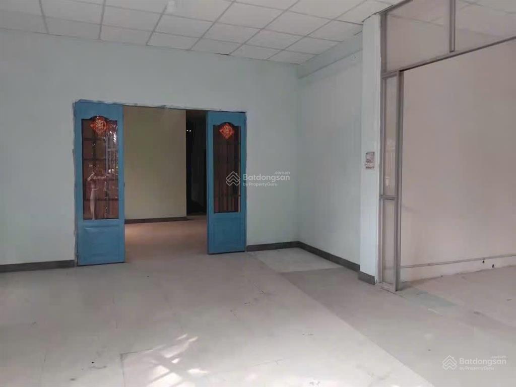 Nhà ngộp dân cư đông đúc oto vào tận nơi, 144m2 (8*18m), giá 1,6 tỷ. shr