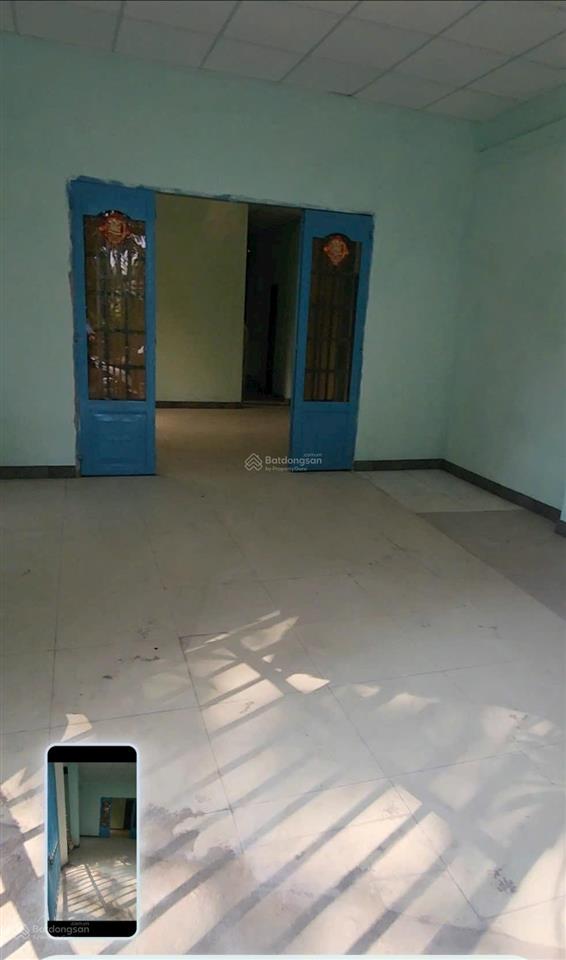 Nhà ngộp dân cư đông đúc oto vào tận nơi, 144m2 (8*18m), giá 1,6 tỷ. shr