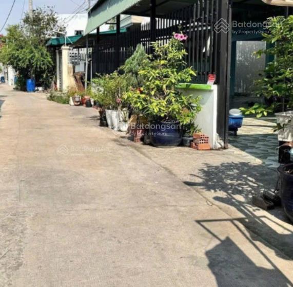 Chính chủ bán nhanh căn nhà cấp 4 110m2, giá 1 tỷ 750 triệu gần ngay trung tâm thị trấn củ chi, shr