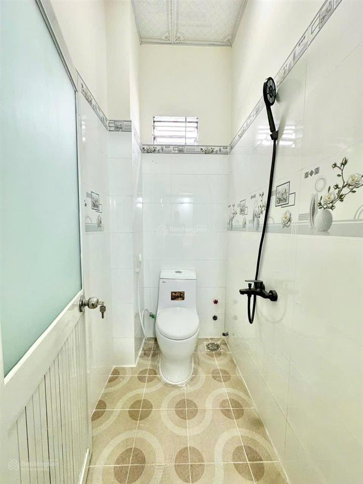 Duplex cửa sổ trời gác cao thoáng mát full nội thất