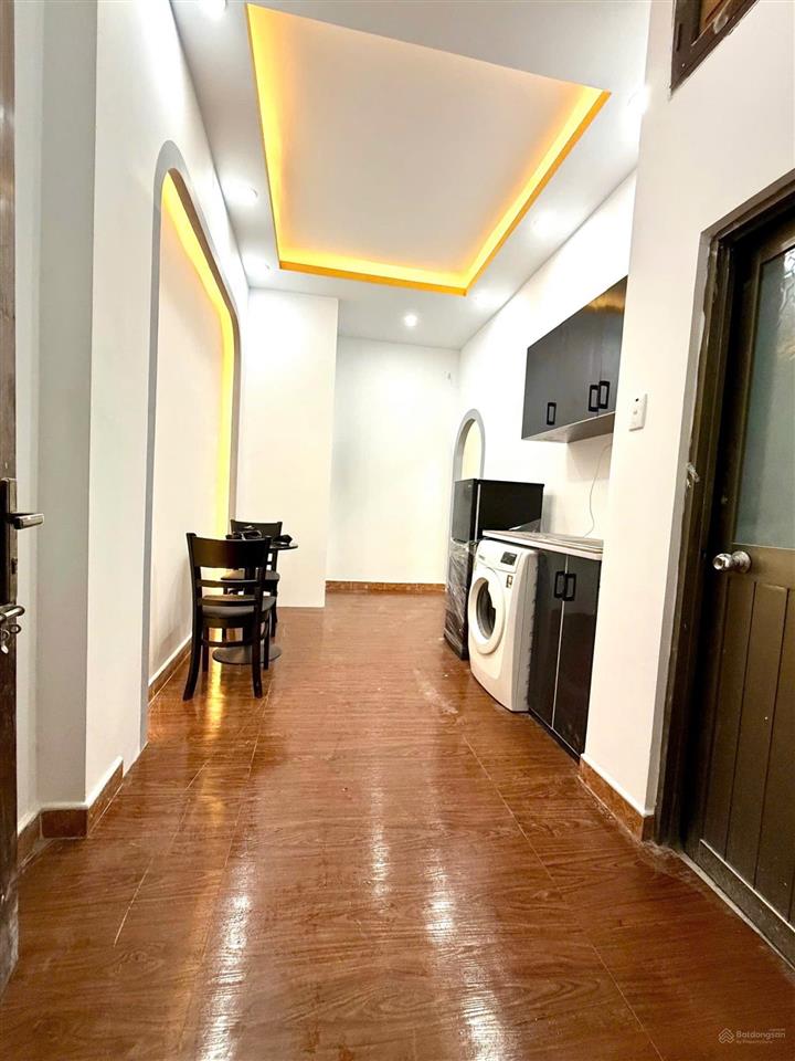 Chdv 1pn full nội thất giếng trời  tân bình thuận tiện di chuyển sân bay