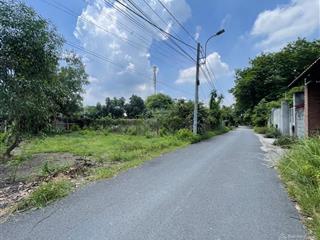 Chủ hạ giá bán gấp lô đất thổ cư 100m2, giá 1,350 tỷ đường nhựa 6m thông. shr