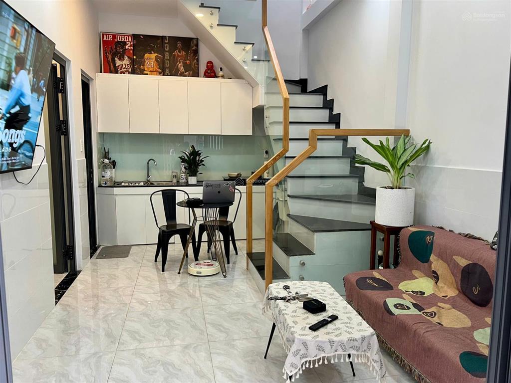Nhà đẹp, lầu đúc đ.thành mỹ, p.tân hoà  5.2 x 5.4m (nội thất đầy đủ, cao cấp)  4.7 tỷ (tl)