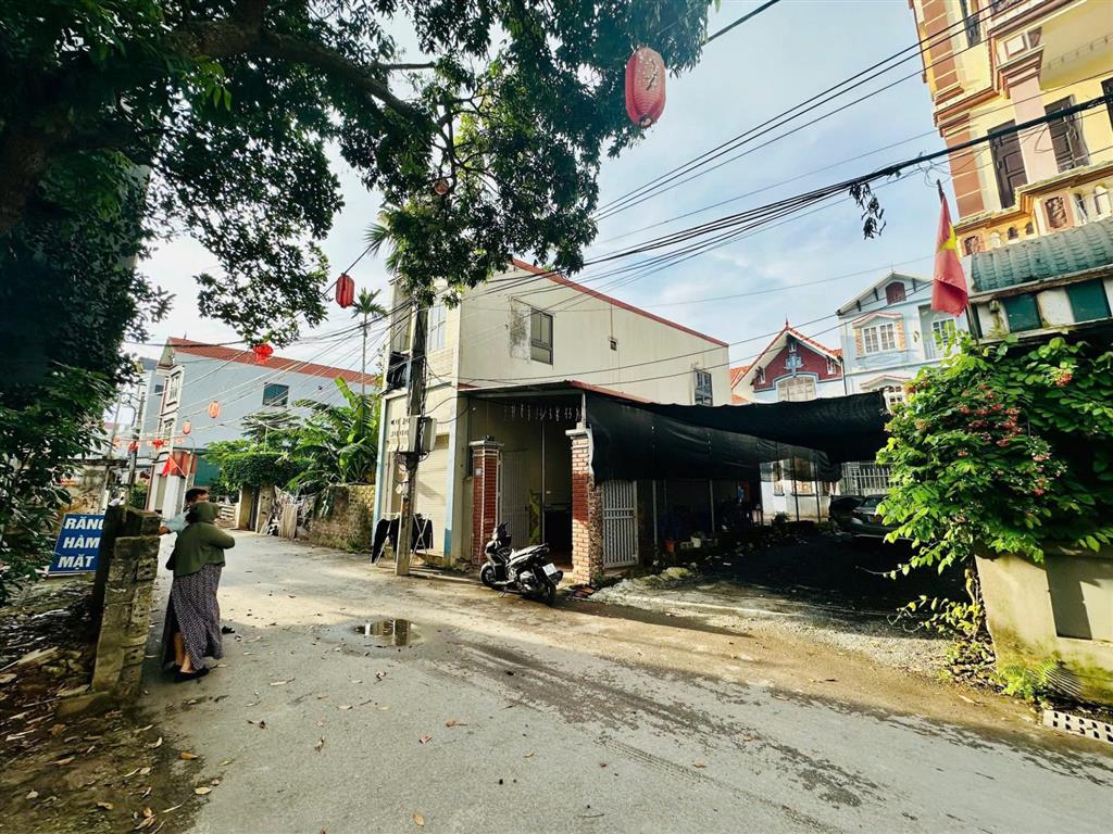 Lô đất mặt đường biên giang, dt 80m2, mt 4.74m, kinh doanh buôn bán tốt, 200m ra ql6, giá 7.25 tỷ