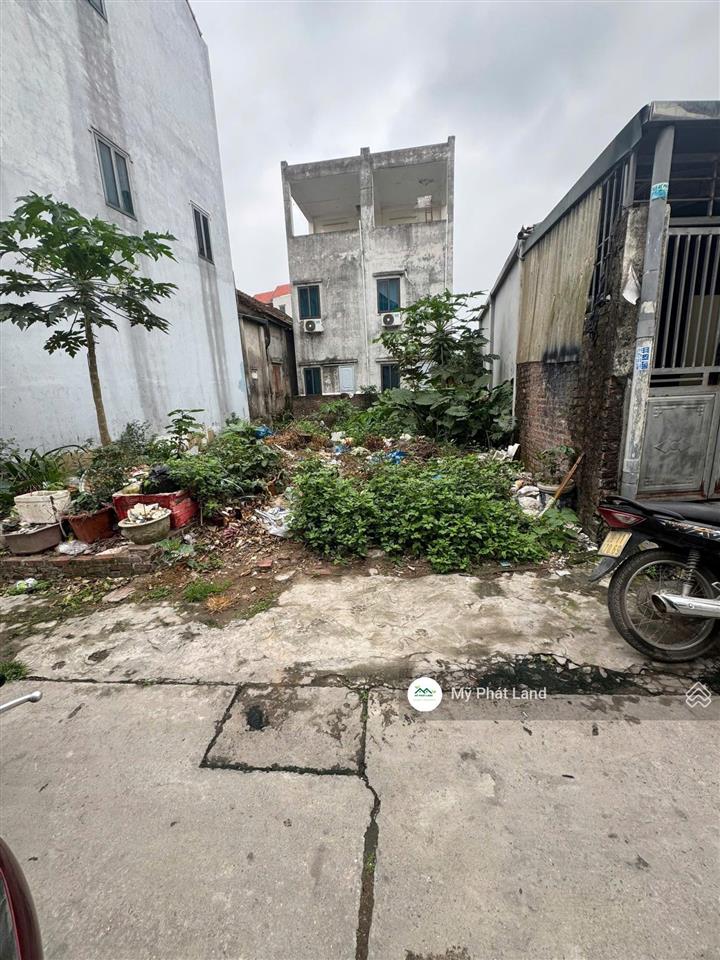 Lô đất thôn giữa bích hòa, dt 48m2, ngõ thông, chỉ 150m ra quốc lộ 21b, giá chỉ 4.5 tỷ