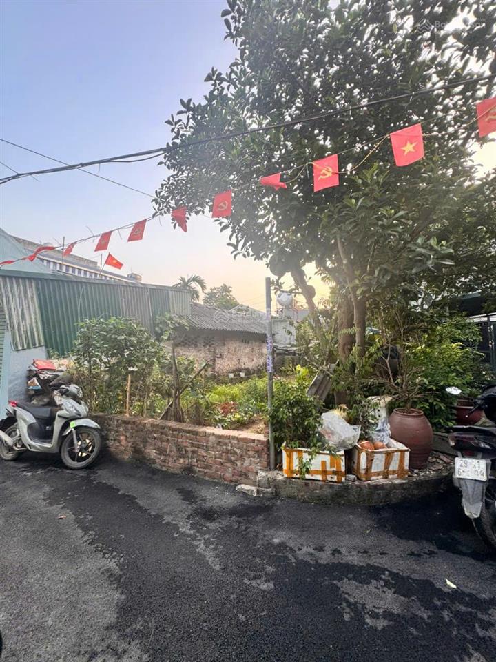 Bán lô đất ninh sơn, chúc sơn, dt 79m2, mt 5m, ngõ 3m, ô tô đỗ, chỉ 150m ra quốc lộ 6, giá 4.4 tỷ