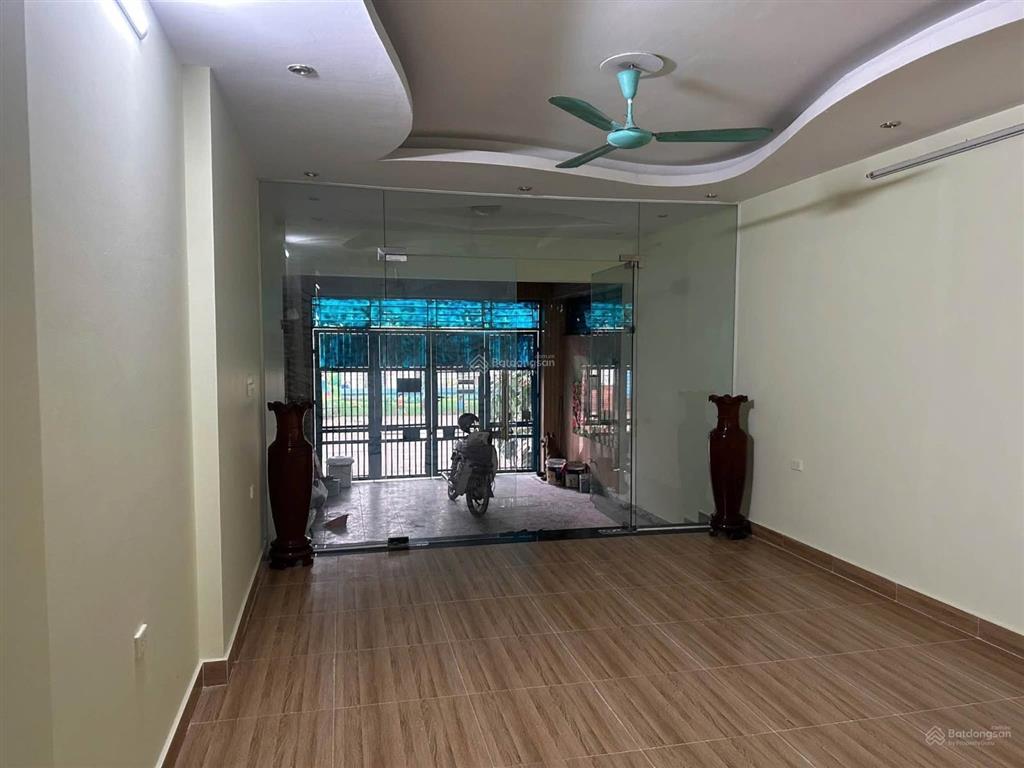 Cho thuê liền kề kđt văn phú hà đông, diện tích 90m2, 4 tầng, phù hợp làm vp cty, 20tr/tháng.