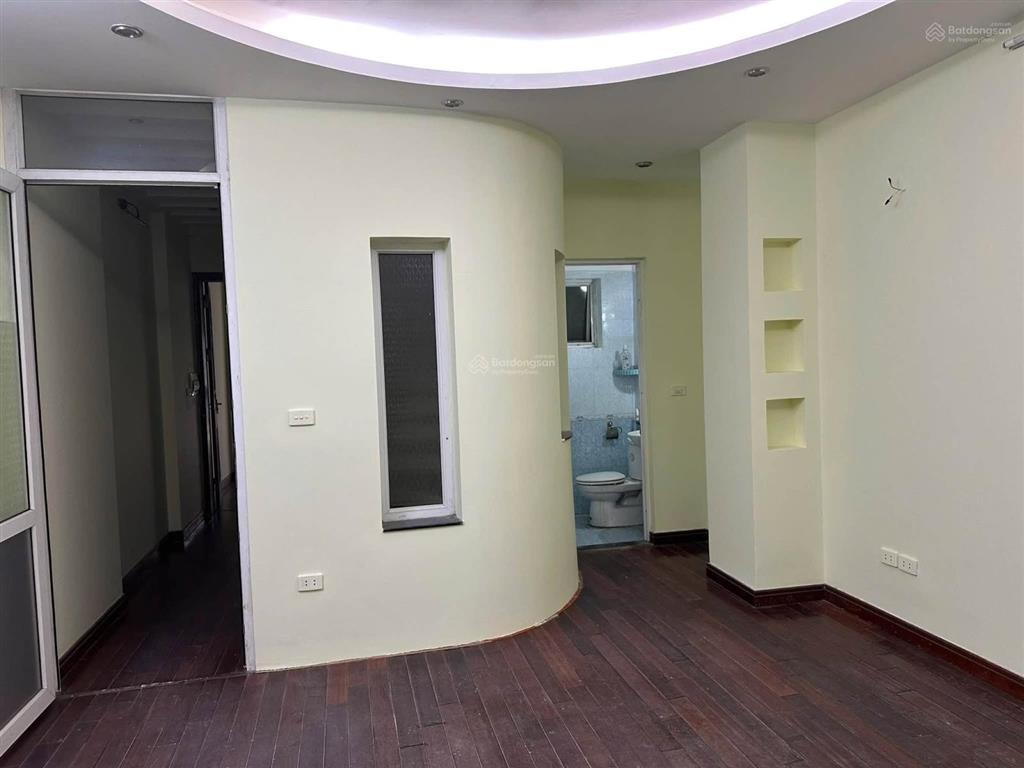 Cho thuê liền kề kđt văn phú hà đông, diện tích 90m2, 4 tầng, phù hợp làm vp cty, 20tr/tháng.