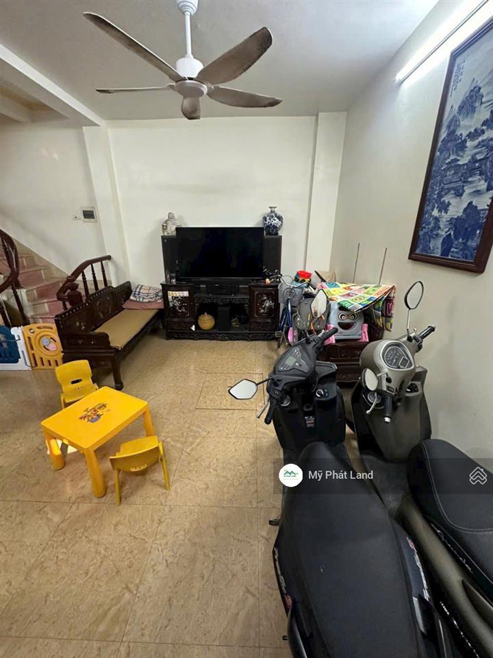 Cho thuê nhà nguyên căn phường phú lương, 40m2, 3 ngủ, full đồ, gần đh đại nam, điện lực, giá 7tr.