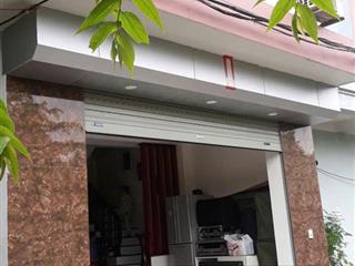 Chính chủ cho thuê nhà nguyên căn ở vạn phúc hà đông, 4 tầng, 3 ngủ, ô tô đỗ cửa, giá 13,5tr/tháng