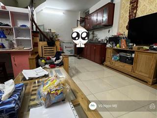 Cơ hội có 102, nhà phú lương, 3 tầng 32m2, mặt ngõ thông, ô tô đỗ cách 30m, giá sốc 4 tỷ.
