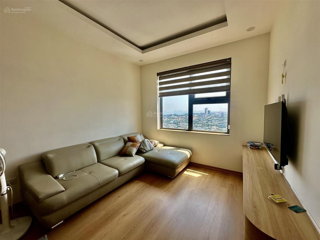 Cho thuê căn hộ 3 phòng ngủ full nội thất giá 9tr