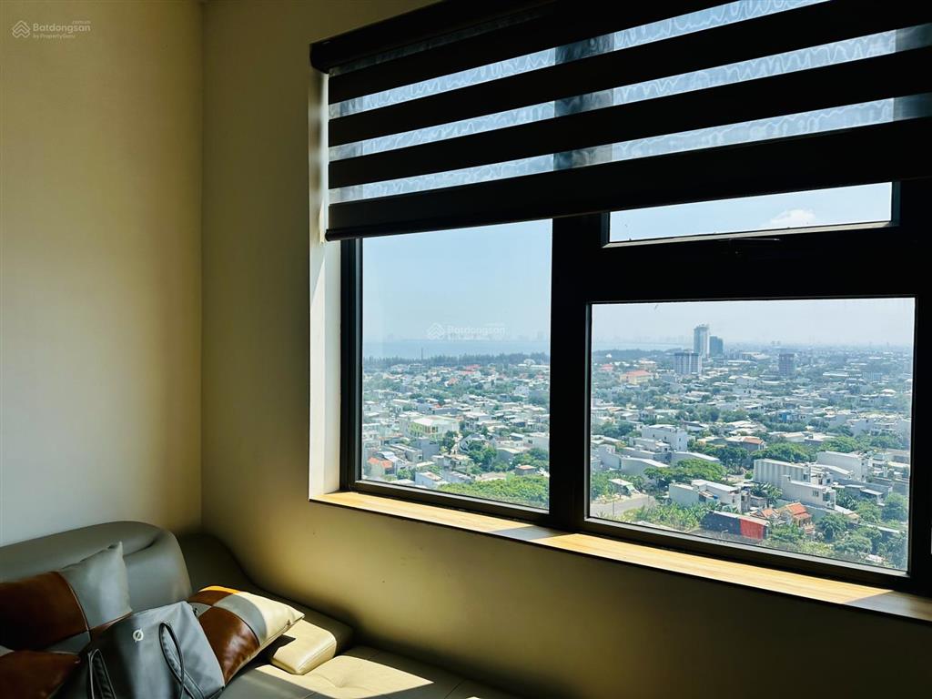 Cho thuê căn hộ 3 phòng ngủ full nội thất giá 9tr
