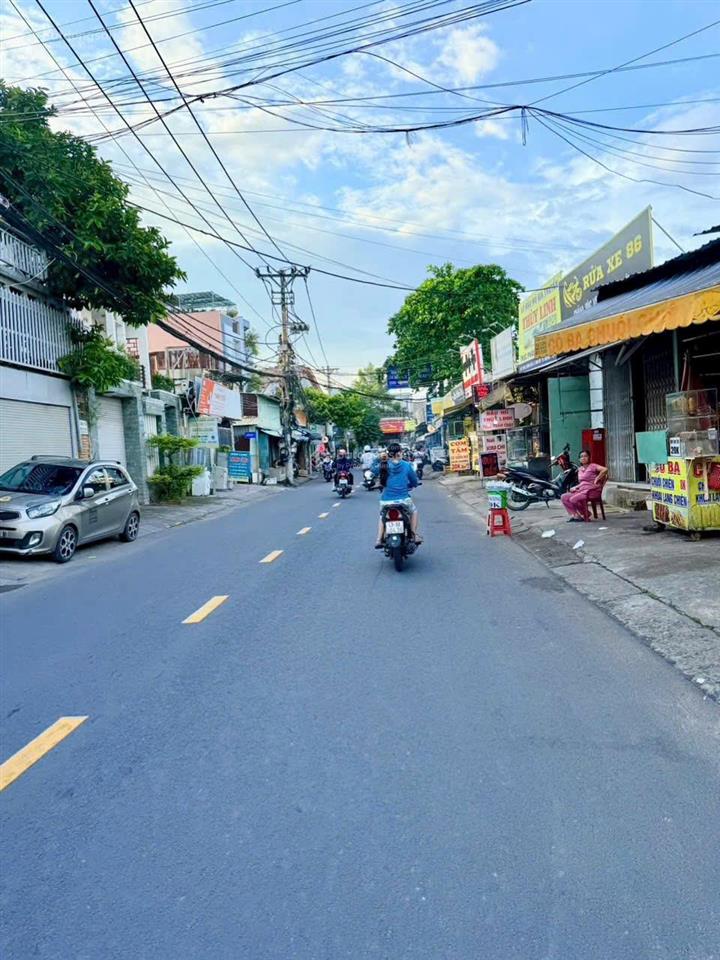 Giá siêu tốt, lô đất 150m², ngang bề thế 6m, mt đường, sát phạm văn đồng, gpxd 6 tầng, chỉ 10,8 tỷ