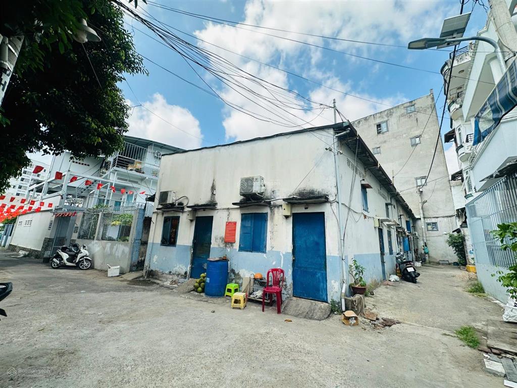 Chỉ 70tr,m2 cho dãy trọ, góc2mt, 165m2, ngang 8m,hẻm xe tải, ngay đh ngân hàng, thu nhập 30tr,tháng