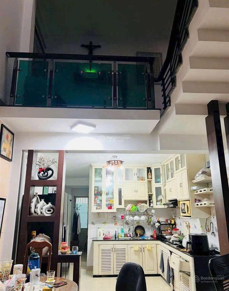 Bán nhà đỗ huy uyển thiết kế rất thoáng 100m ngang 5m chỉ 12 tỷ 300 tl