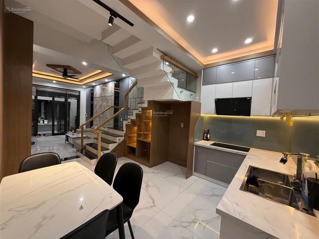 Hàng hiếm nhỉnh giá 8 tỷ mặt tiền bùi lâm có sẵn dòng tiền, vị trí gần cầu sông hàn cách tttp 1km