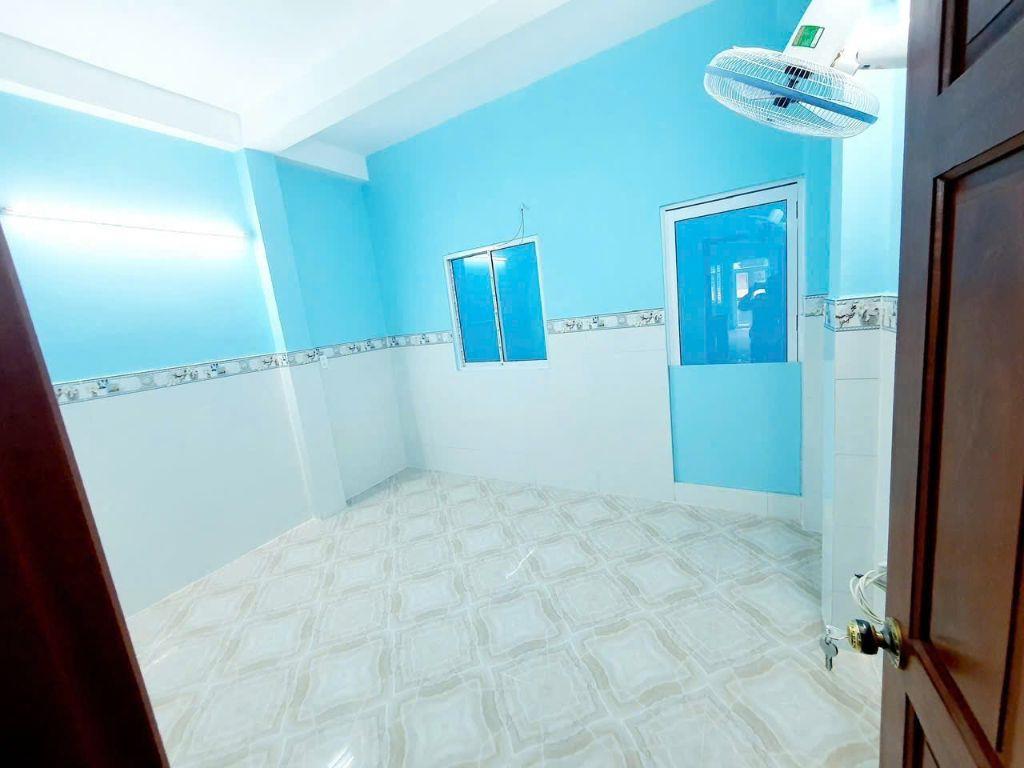 HXH Kinh Dương Vương Q6 - 63 m2 -  4 tầng BTCT - 3PN 3WC - Hướng Tây Nam - SHR