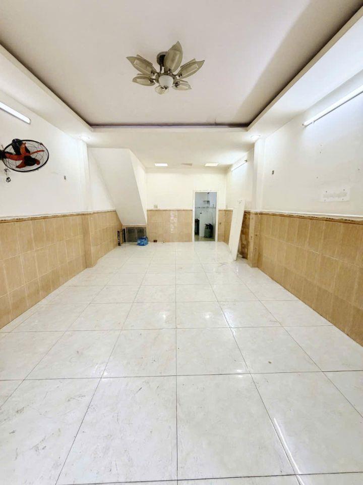 💥Gần MT Phạm Văn Chí Q6 - 34M2 - 4 TẦNG BTCT - 4PN 4WC - Sân thượng rộng - SHR - Hướng Bắc - CHỈ NHỈNH 6T TL 