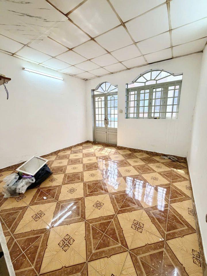 💥Gần MT Phạm Văn Chí Q6 - 34M2 - 4 TẦNG BTCT - 4PN 4WC - Sân thượng rộng - SHR - Hướng Bắc - CHỈ NHỈNH 6T TL 