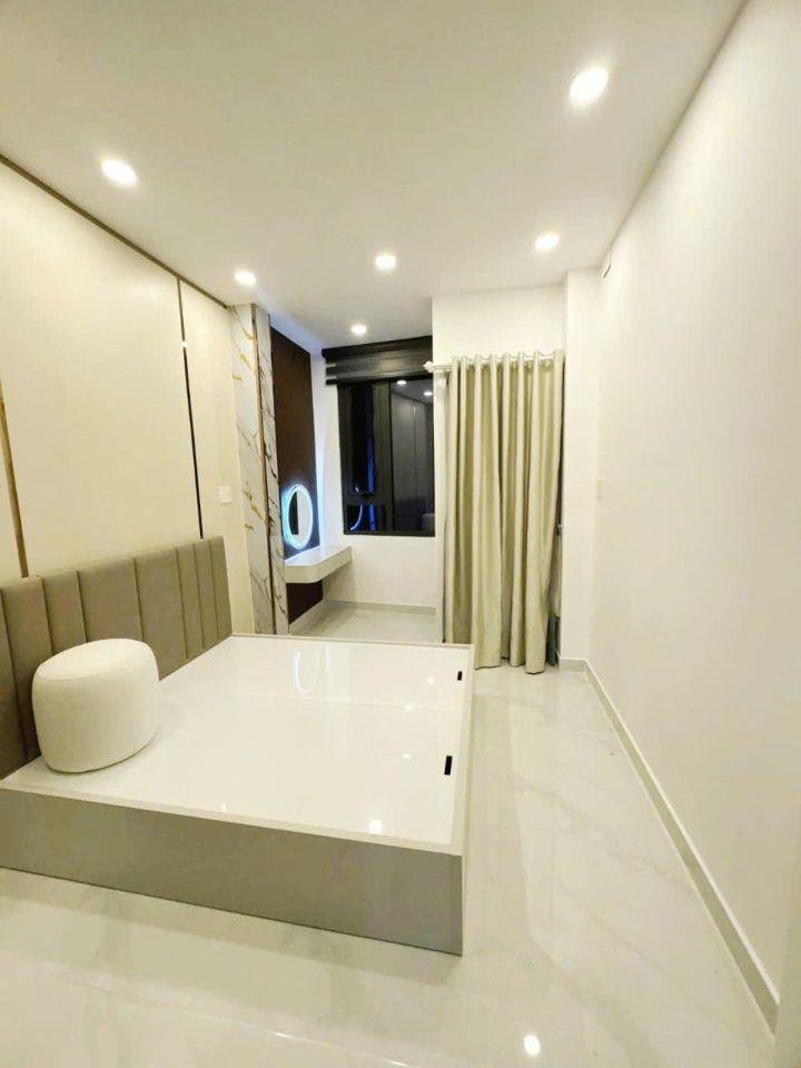 Mai Xuân Thưởng (Q6) - 42m2 - 4 tầng BTCT - 6PN 4WC - Hướng Đông - SHR - Nhỉnh 7Đ