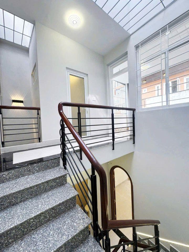 HXH 6M thông - Mai Xuân Thưởng Q6 giáp Q5 - 42m2 - 3PN 3WC - SHR - 8.X 🧄 TL 