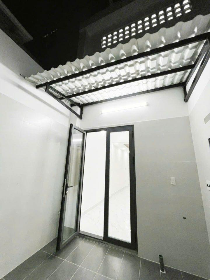 Nguyễn Văn Luông Q6 - DTSD 83M2 - 2PN 2WC - Hướng Nam - SHR - 7.X 🧄TL