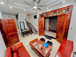 Nhà đẹp cầu giấy ô tô đỗ gần 5 tầng mặt tiền 5m nở hậu giá hơn 7 tỷ