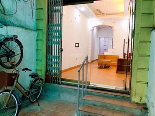 Gia đình chuyển công tác, cần bán nhà hoàng hoa thám. 48m2 3t 4 ngủ, giá hơn 8 tỷ.