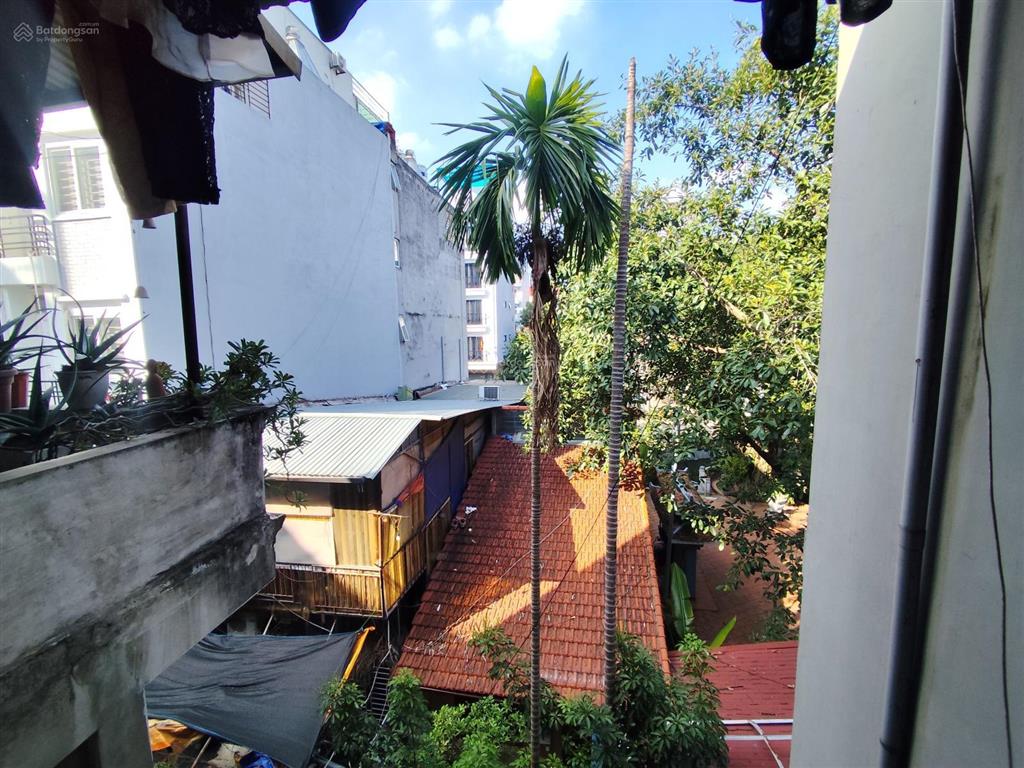 Gia đình chuyển công tác, cần bán nhà hoàng hoa thám. 48m2 3t 4 ngủ, giá hơn 8 tỷ.