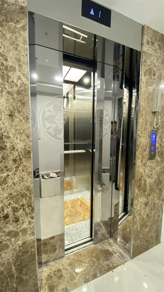 Vũ ngọc phan  đống đa  68m2  8 tầng 2 thoáng trước sau  ngõ rộng rãi  dân trí, an ninh tốt