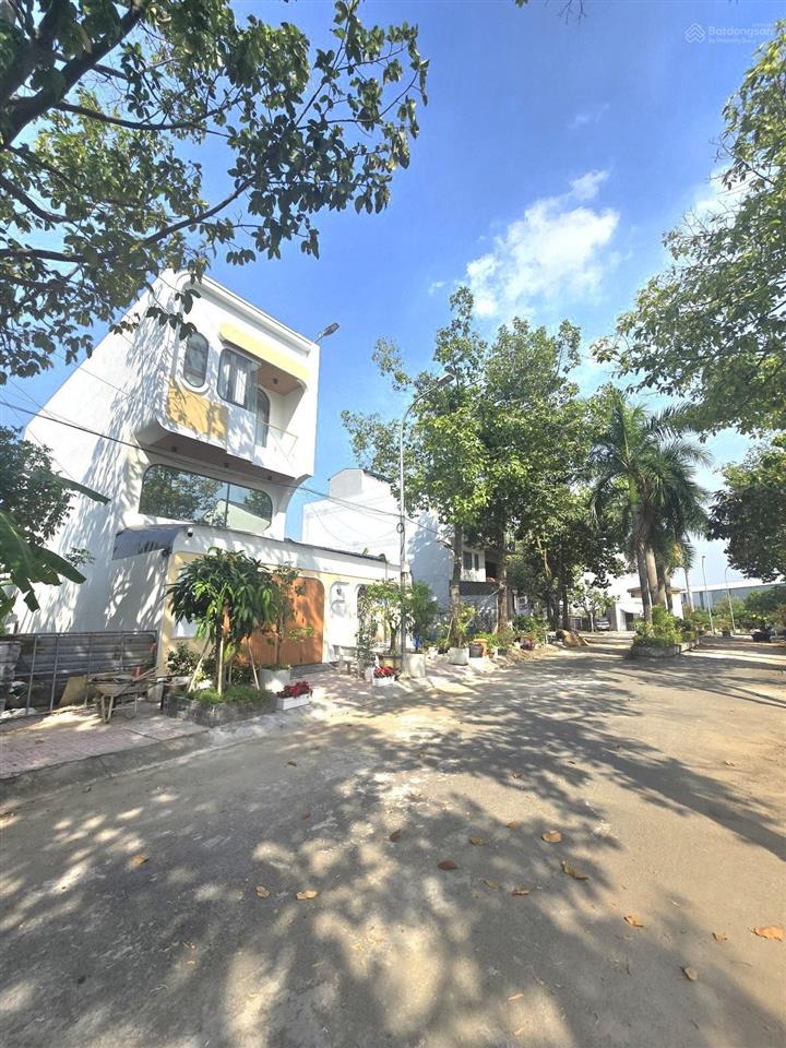150m2. kdc thanh thiếu niên miền nam syc resident. shr. gấp bán 8.6 tỷ