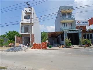 107m2. kdc việt nhân 1234. ngay kdc làng đại học mới quận 9. shr. giá 2 tỷ chín.