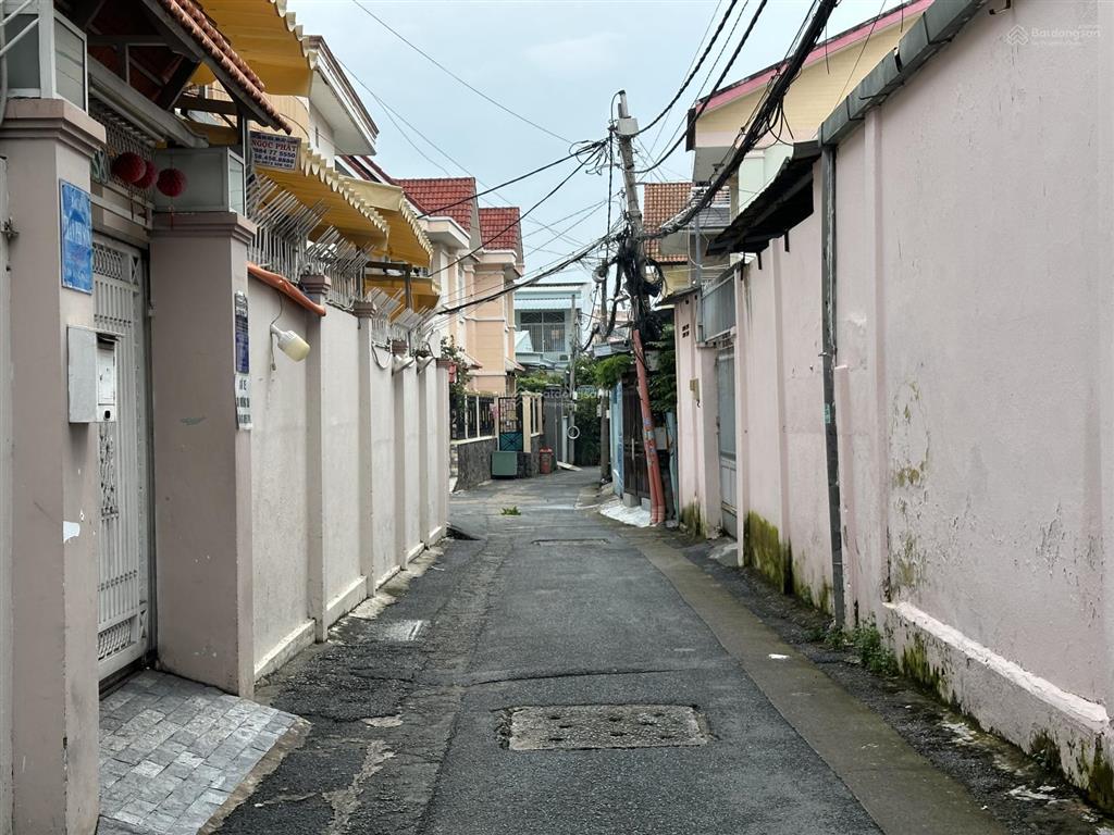 140m2. ngang 5,5m. hẻm xe tải. cách đường võ văn ngân 200m. khu vực trung tâm phường bình thọ. shr