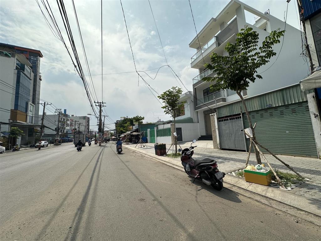 700m2. mặt tiền đường. trung tâm thạnh mỹ lợi. q2. dòng tiền 35tr/ tháng. shr. gấp bán 52tr/m2